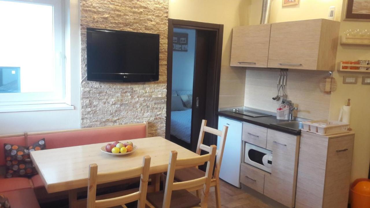 Apartman Nina Kopaonik Centar Appartement Buitenkant foto